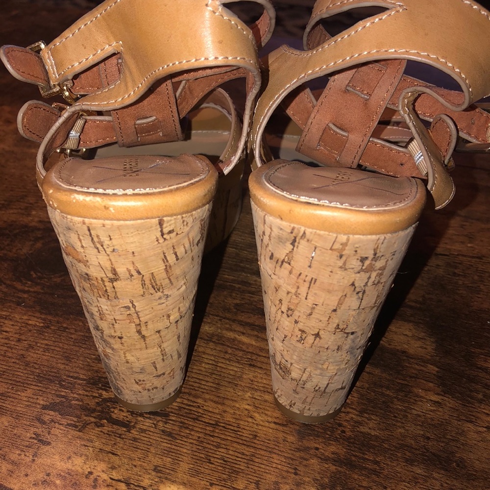 Express Wedges - Picture 6 of 7
